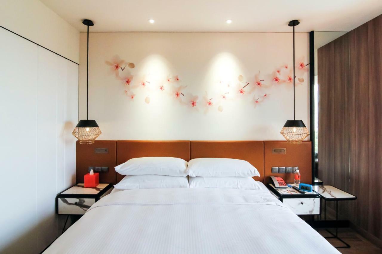 Khách sạn Jen Tanglin By Shangri-la Singapore