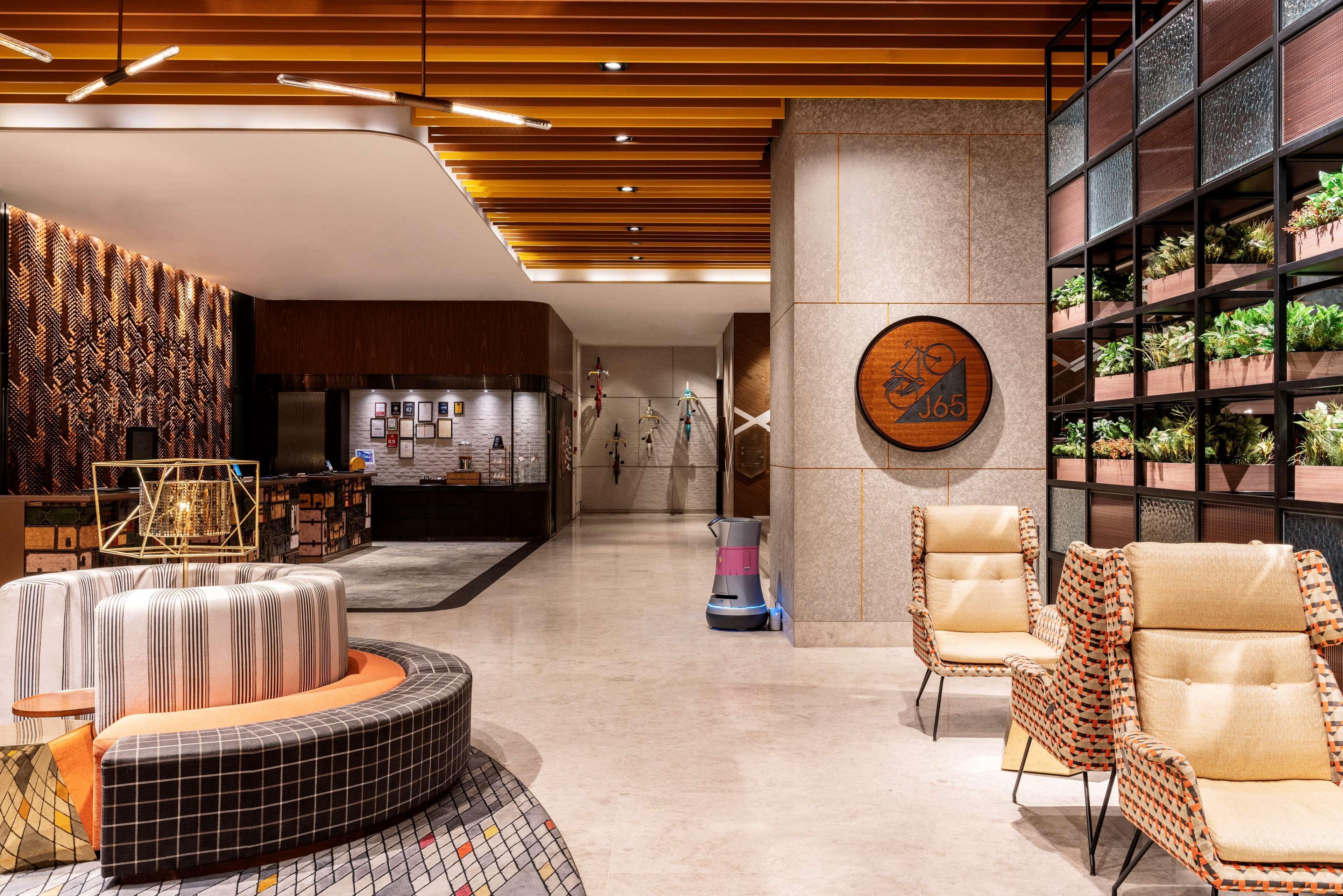 Khách sạn Jen Tanglin By Shangri-la Singapore